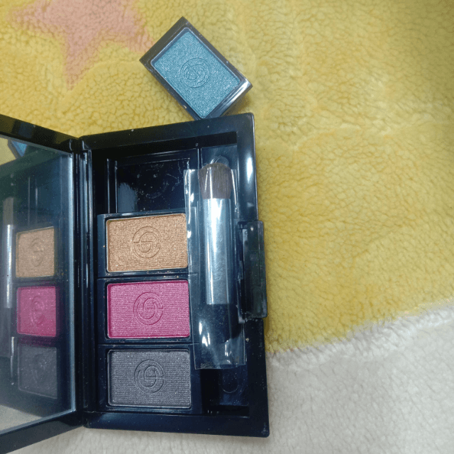 Color Point Mini Eyeshadow Palette And Lipstick