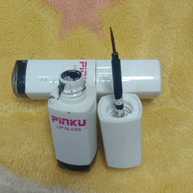 Pinku Lip Gloss Liner Water Proof