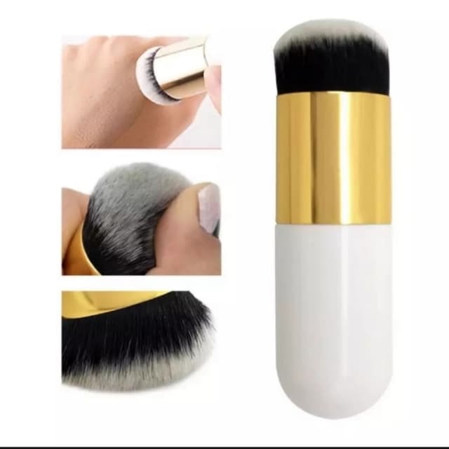 Foundation brush 1 piece