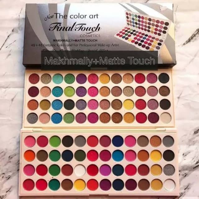 Glowing face matte shimmer eyeshadow platte